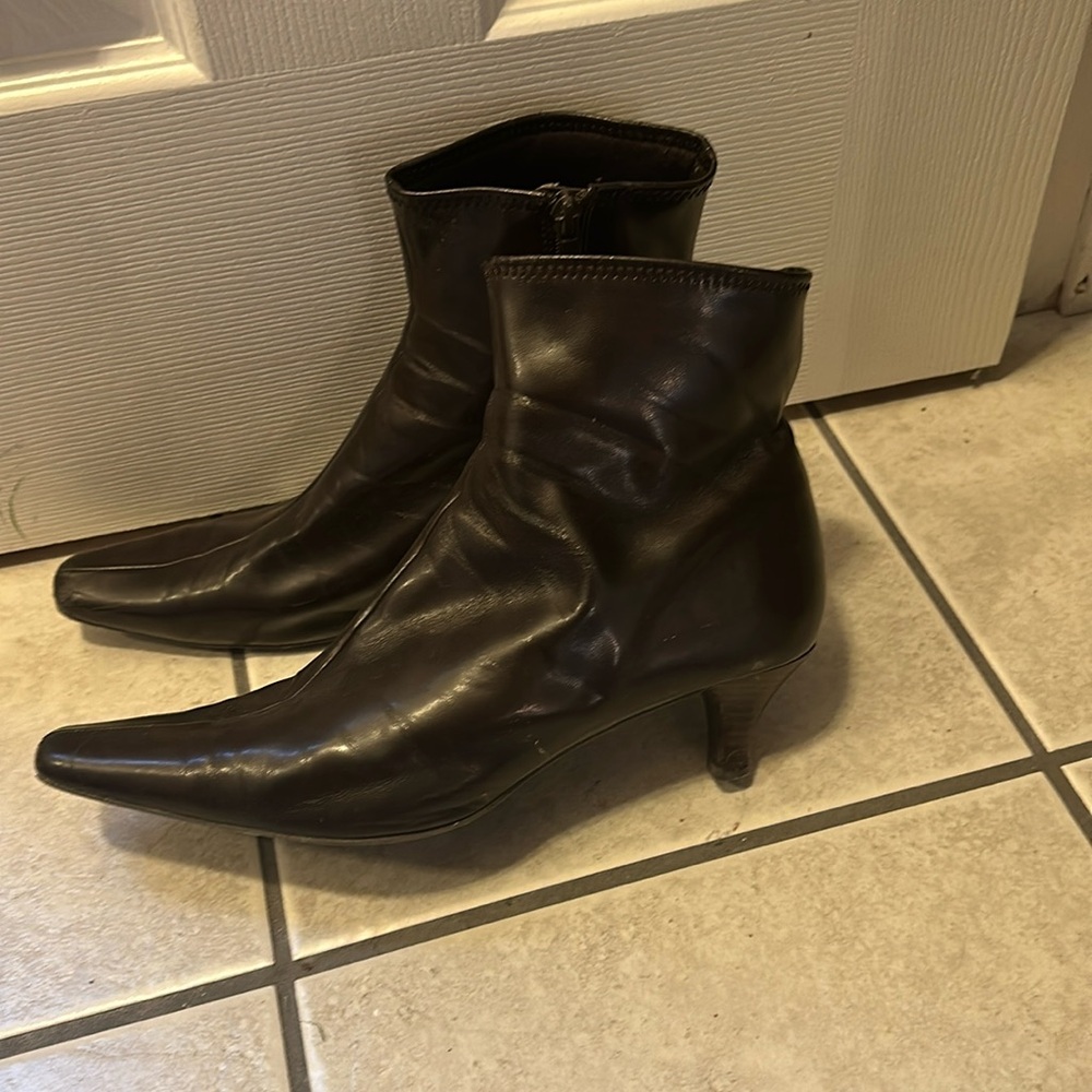 Brown ankle boots